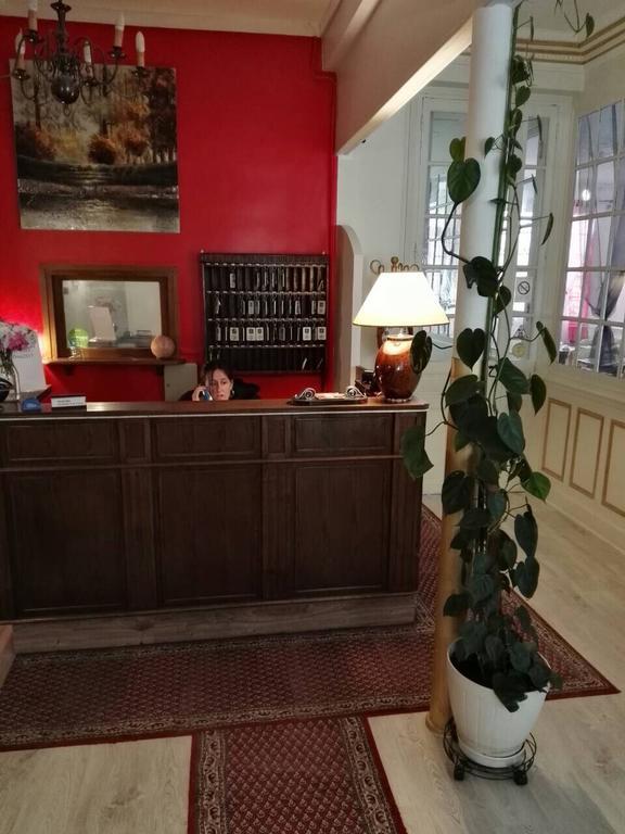 Hotel Nice Flore ヴィシー エクステリア 写真