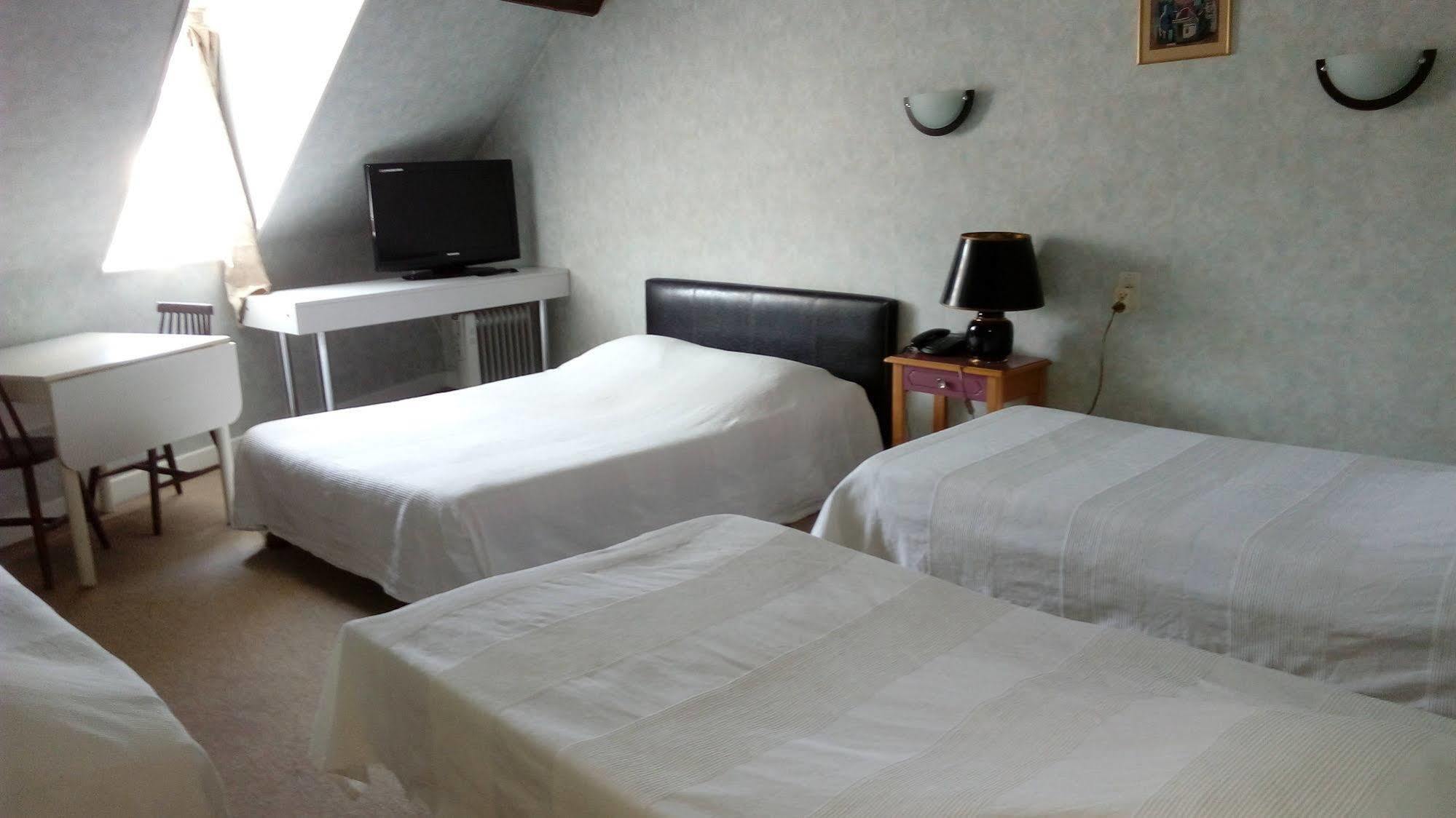 Hotel Nice Flore ヴィシー エクステリア 写真